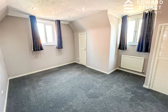 64, Chatsfield, Cambridgeshire photo 4