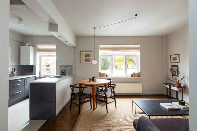Thumbnail Flat for sale in Forest Croft, Forest Hill, London