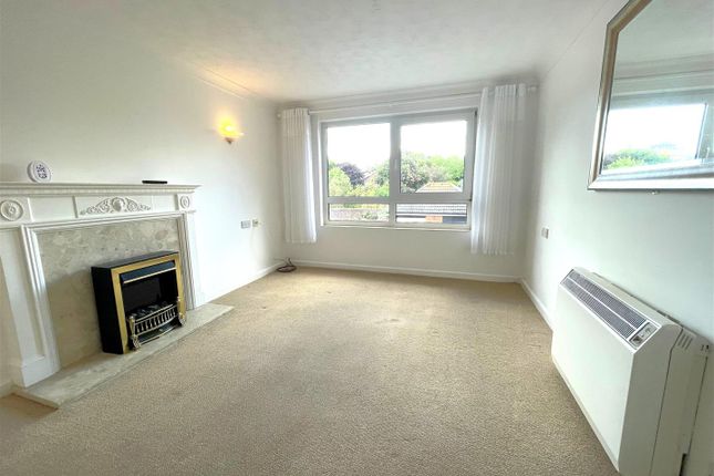 Flat 25, Cliff Court, Currie Road, Sandown photo 2