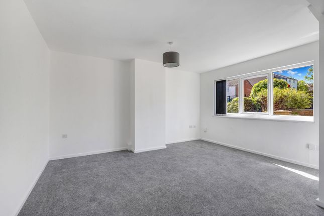 4 Eliot Walk, Nottingham photo 3