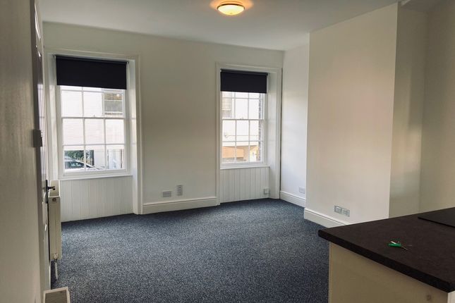 Flat 1A, Bridgate Court, Bridge Street, Thetford photo 3