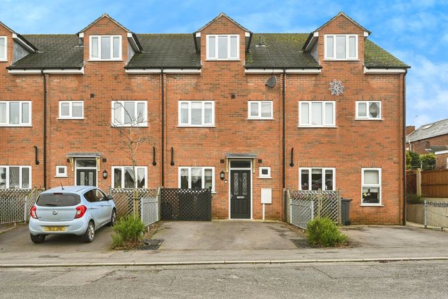 Thumbnail Town house for sale in Meadow Road, Ripley