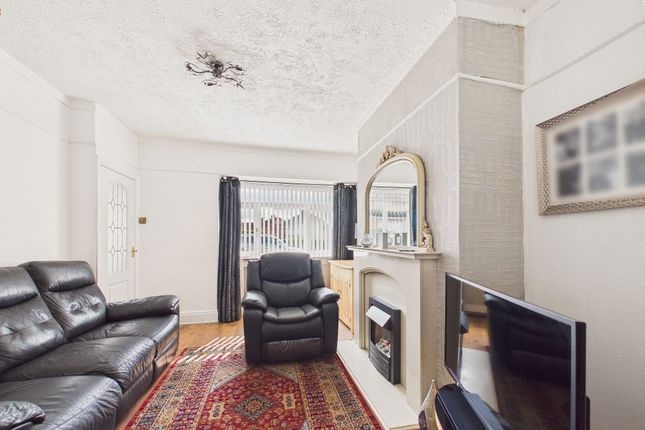 44 Cragside Gardens, Gateshead photo 2