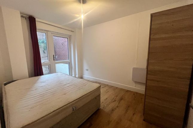Thumbnail Flat to rent in King Street, Luton