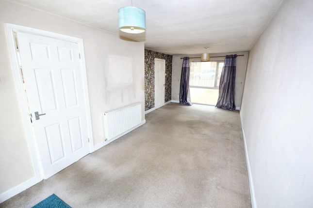 24, Sheffield Way, Northampton photo 3