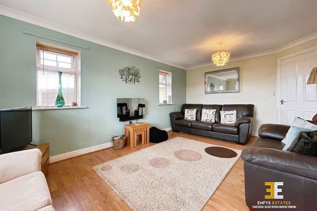 2, Gerddi Gledhill, Llandudno photo 4