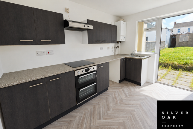 5 Stryd Emma, Llanelli photo 3