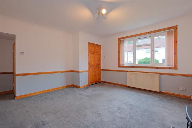 72, Kirkton Avenue, Blantyre photo 3