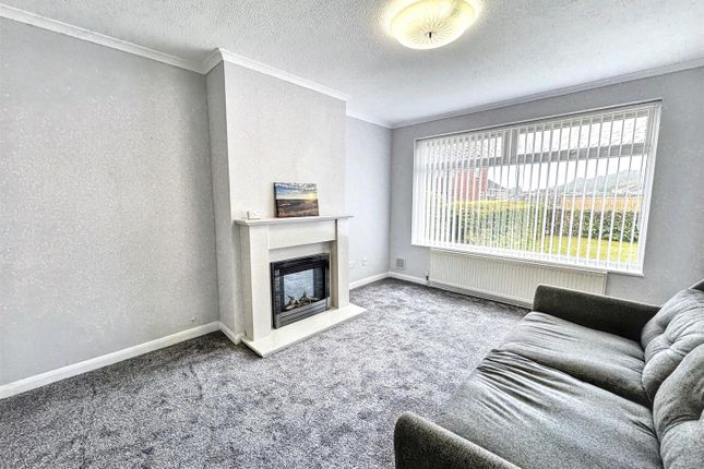 109, Pilton Vale, Newport photo 3