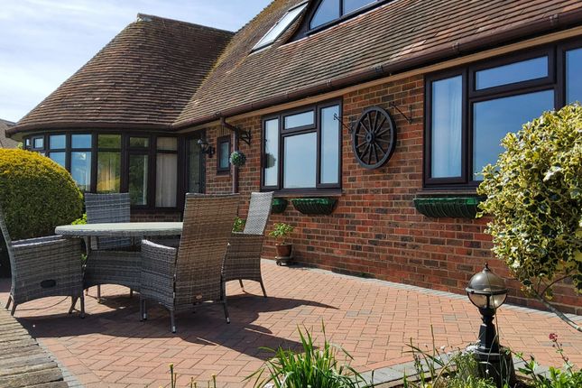 3, Warren Lane, Eastbourne photo 2