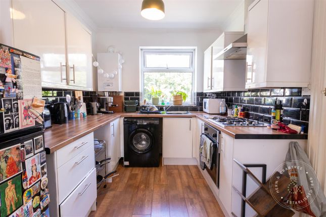 38A, Tyn-Y-Pwll Road, Cardiff photo 3