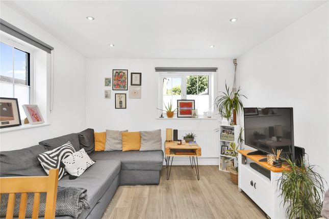 Thumbnail Flat to rent in Alpine Grove, London
