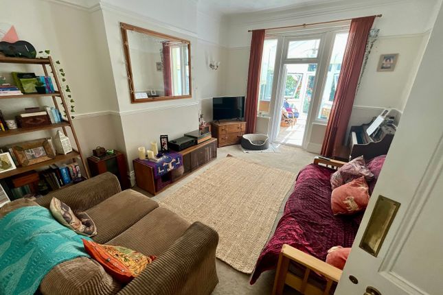 Flat 1, 59, Wickham Avenue, Bexhill-on-Sea photo 3