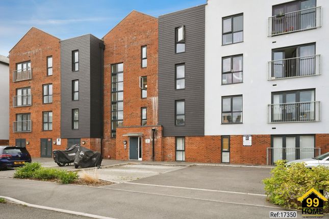 Flat 10, 4 Hobbs, Gloucester photo 3