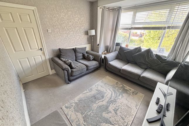 5, Westmorland Avenue, Cleveleys photo 3