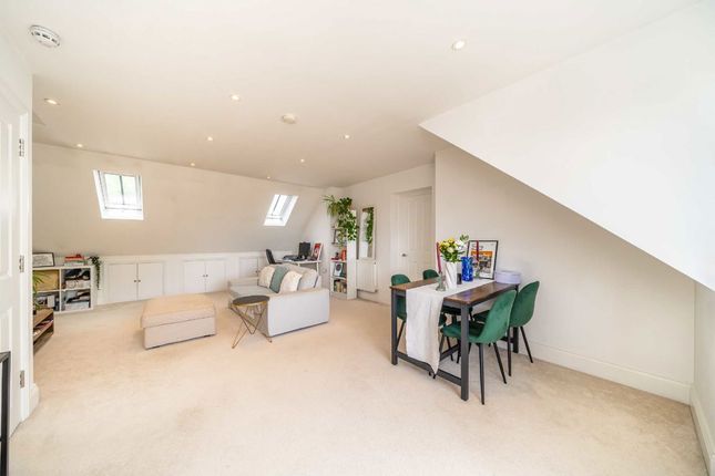 Flat C, 53, Magdalen Road, London photo 4