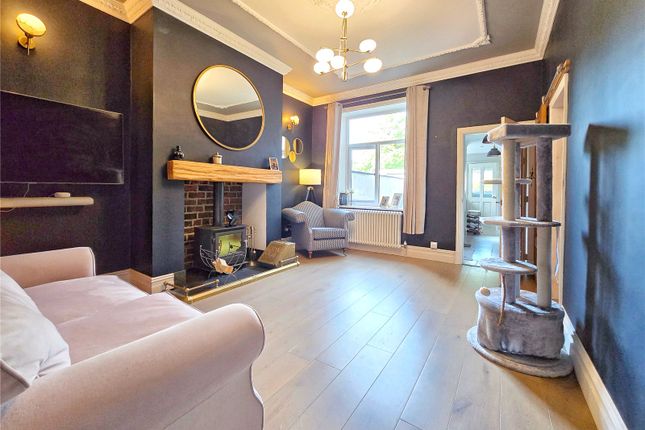 14, Whitecroft Avenue, Rossendale photo 4