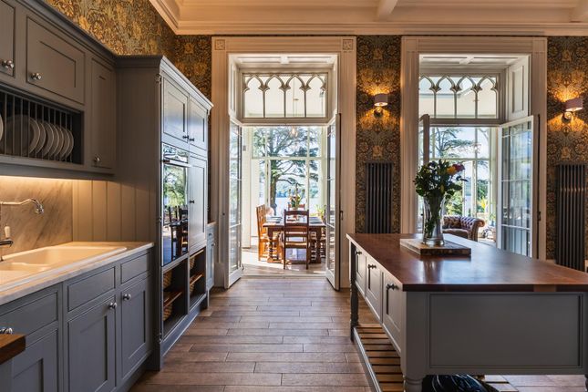 Breakfast Kitchen