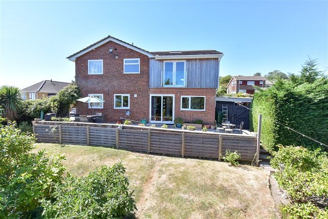 4-bed house on Redbrooks Way, Hythe, £479,000
