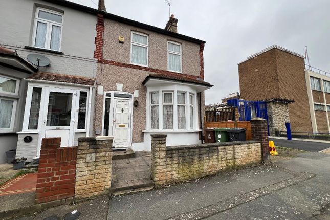 Thumbnail Terraced house to rent in Cambeys Road, Dagenham