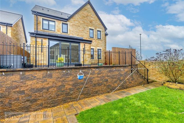 8, Great Clough Drive, Rossendale photo 3