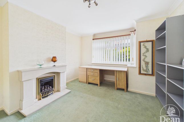 55, Woodside Avenue, Cinderford photo 2