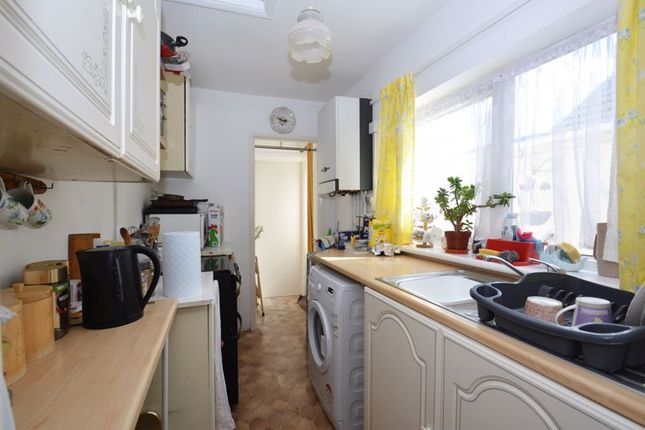 32, Harold Street, Queenborough photo 3
