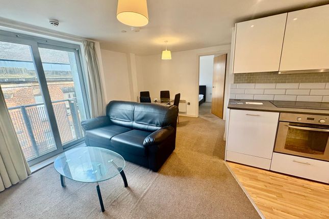 Apt 515, Nottingham photo 3
