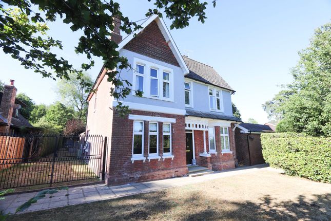 4-bed detached on The Laurels, Burgh Hill, ETCHINGHAM, £995,000