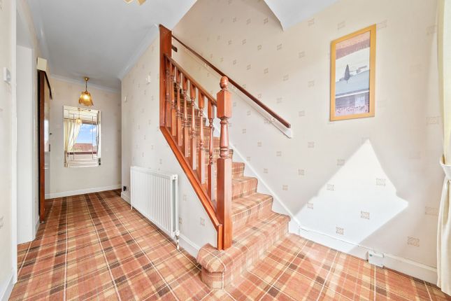 2, Skythorn Way, Falkirk photo 5
