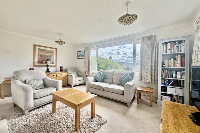 16 Castle Road, SHERBORNE photo 2