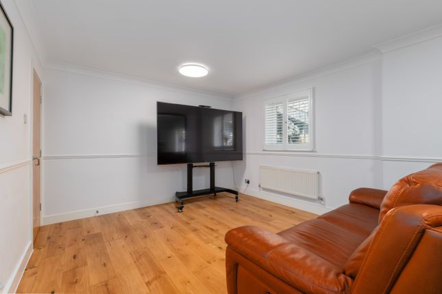 Apartment 1, Globe View, 10, High Timber Street, London photo 4