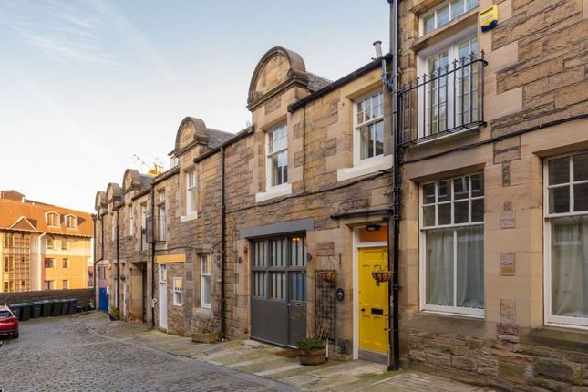 Thumbnail Flat to rent in Rothesay Mews, Edinburgh