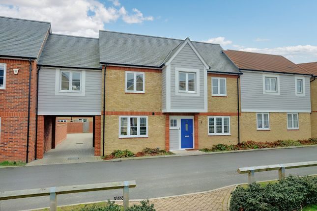 Thumbnail Property for sale in Ashford Place, Broomfield, Chelmsford