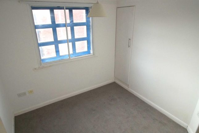 Flat 5, Clock Tower Lofts, Leeds photo 3