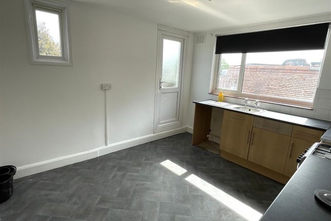 7A, Beach Road, Littlehampton photo 3