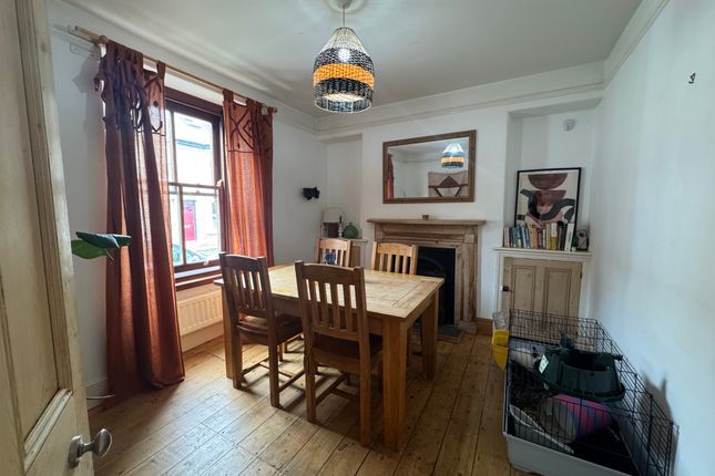 11, Richmond Street, Penzance photo 4