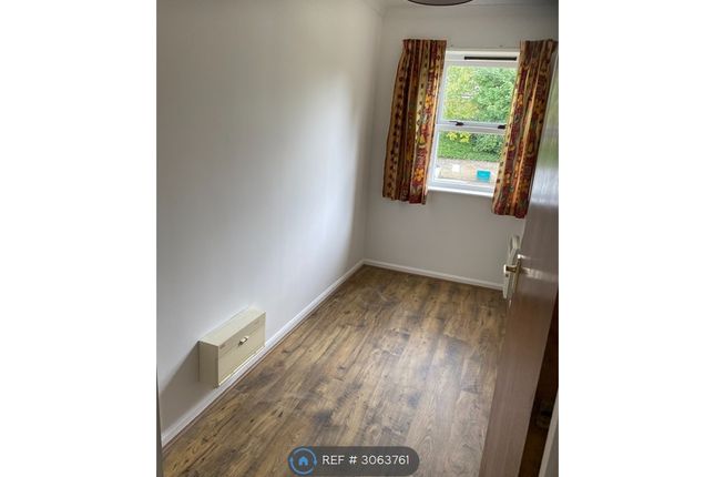 Flat, Station Approach Station Road, Kings Langley photo 5
