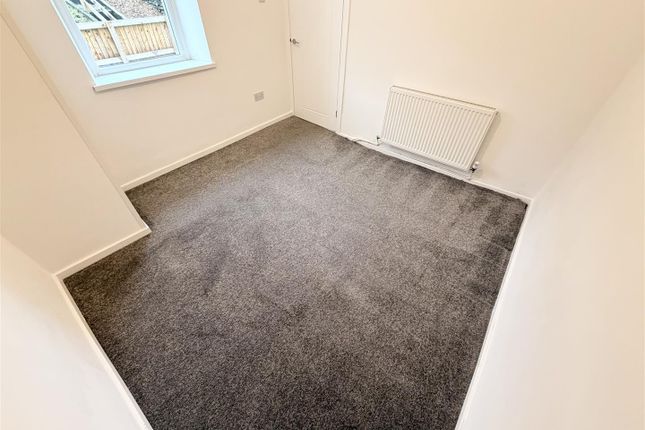 Fox Street, Treharris photo 3