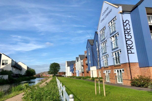 Flat to rent in Quayside Court, Coventry