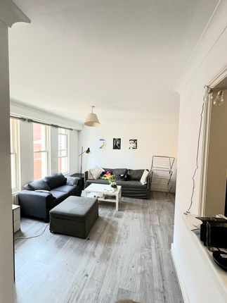 Flat to rent in Pied Bull Court, Galen Place, Bloomsbury
