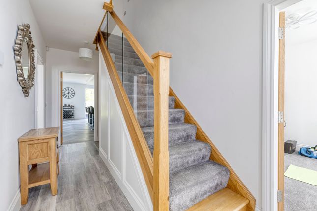 2 Green Ridge Court, Northwich photo 3