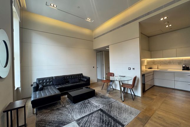 Pearson Square, Fitzroy Place, London photo 4