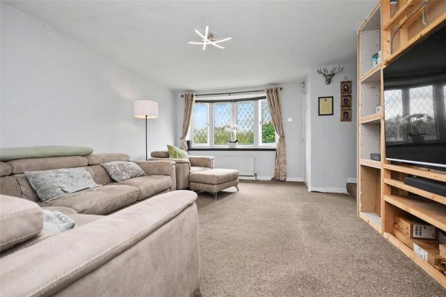 198, Valley Road, West Yorkshire photo 2