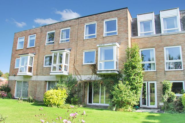 3-bed house on 3 Wickham Croft, Wickham, £275,000