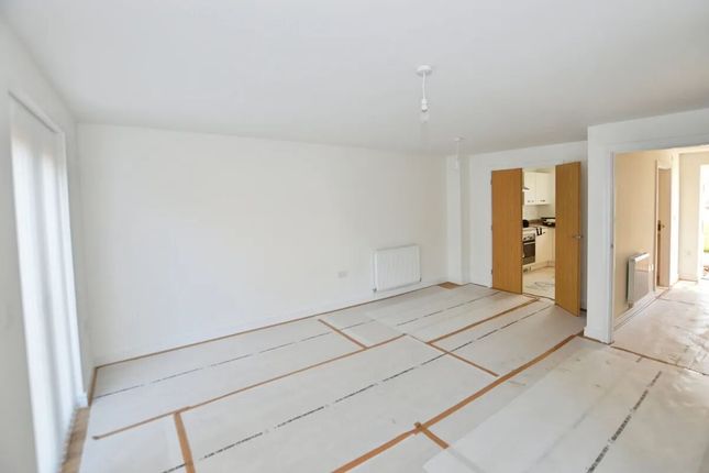 31, Chariot Drive Kingsteignton, Newton Abbot photo 4