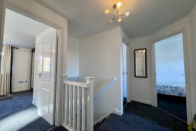 Detached house to rent in Harrier Close, Bolton