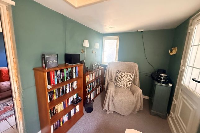 Carromer Lodge, Bassingfield, Nottingham photo 5