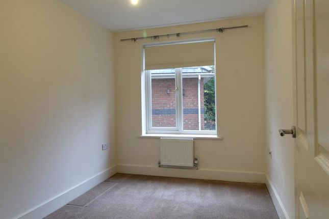 Endymion Mews, Hatfield photo 5