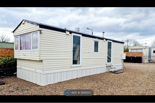 Thumbnail Mobile/park home to rent in Five Counties Caravan Park, Greetham